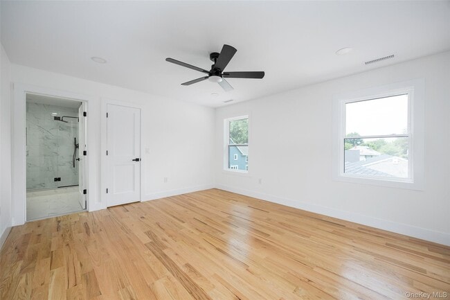 Building Photo - 7441 S Broadway