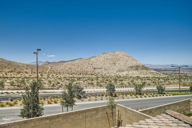 Building Photo - 11604 Desert Hollow Avenue