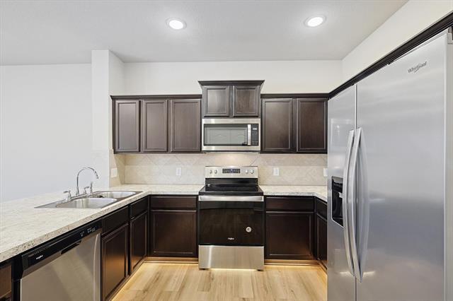 Building Photo - 3513 Cricket Dr