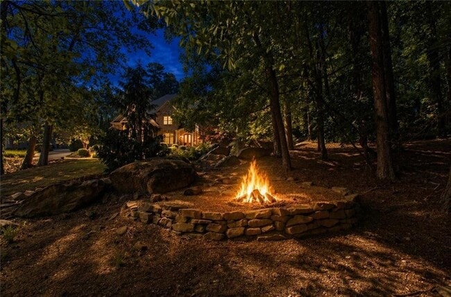 Building Photo - 11180 W Rd