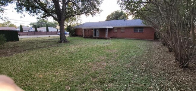Building Photo - 7821 Natalie Dr