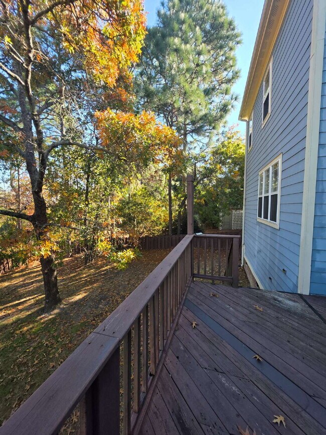 Building Photo - Spacious 4-Bedroom Home for Rent in Kings Grant Fayetteville – 15 Minutes from Fort Bragg