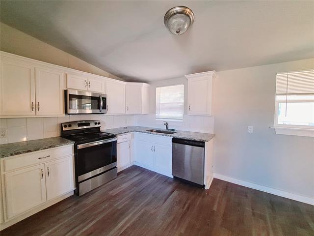 Building Photo - 6500 Flamingo Rd