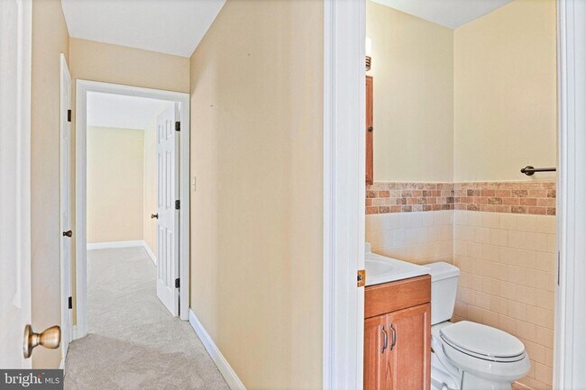 Building Photo - 4106 Mangalore Dr