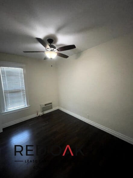 Building Photo - 3425 Walton Ave