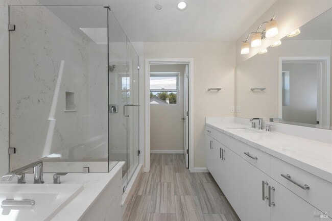 Building Photo - 4420 Lahinch Ln