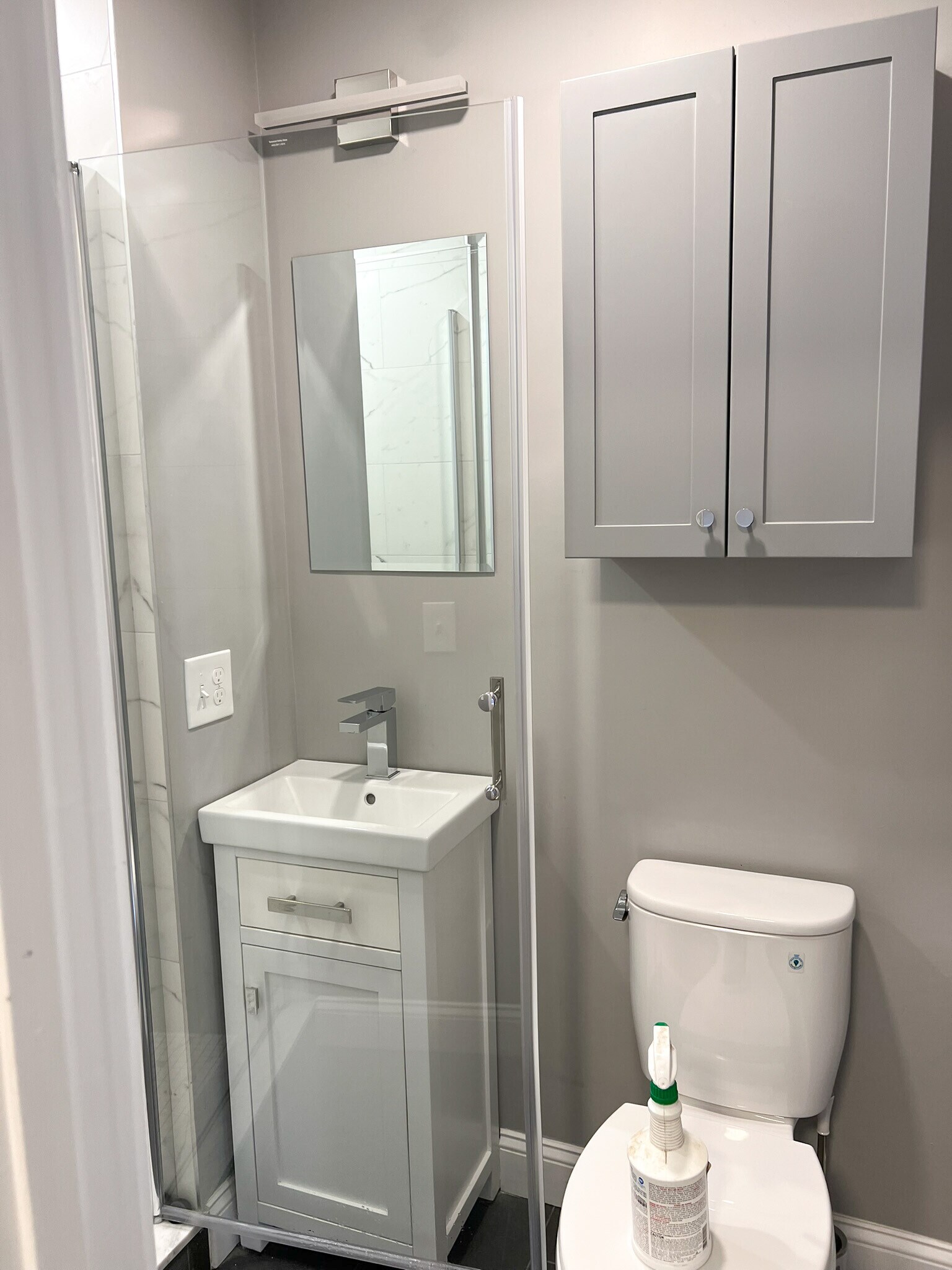 Building Photo - 142 Sutherland Rd