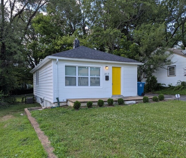 Building Photo - Hello Sunshine, Welcome Home!