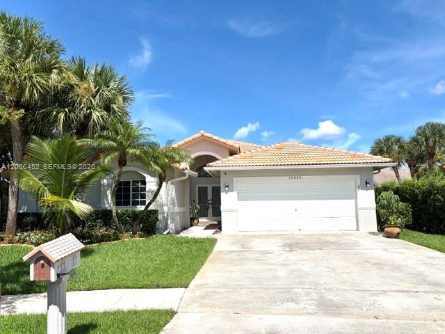 Building Photo - 16850 Crestview Ln