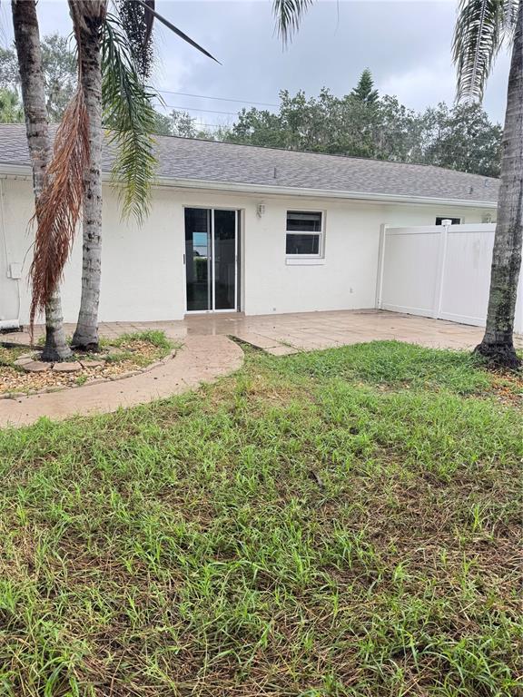 Building Photo - 724 Downing St