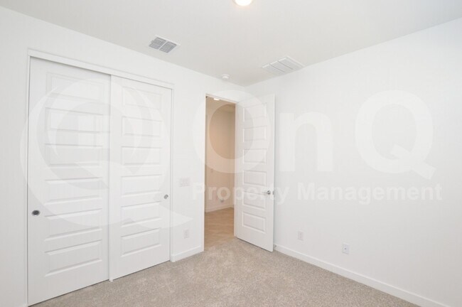 Building Photo - 12617 W Morten Ave