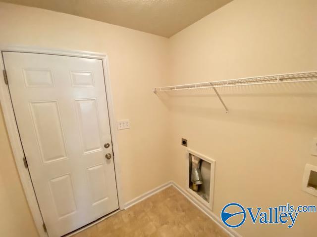 Building Photo - 4828 SE Canterwood Dr