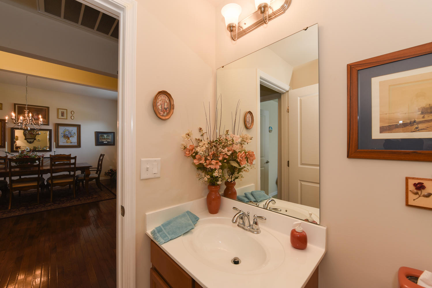 Building Photo - 13318 Beacon Hill Way