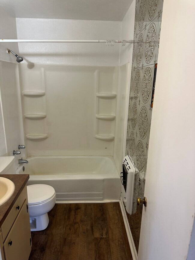 Building Photo - 1106 NW 7th St