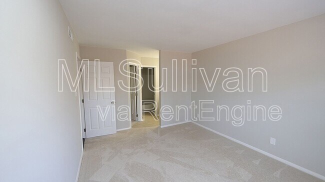 Building Photo - 3702 Chimney Ridge Pl