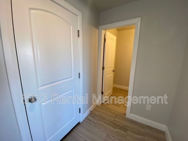 Building Photo - 3132 S Relic Ridge Dr