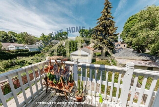 Building Photo - 3407 S Burrell St