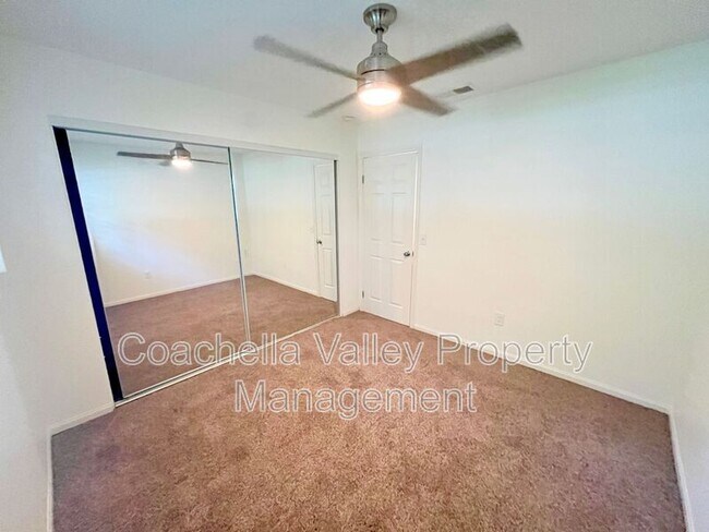 Building Photo - 37548 Bankside Dr