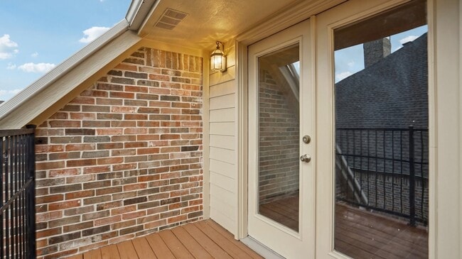 Building Photo - 104 Stonehaven Ct