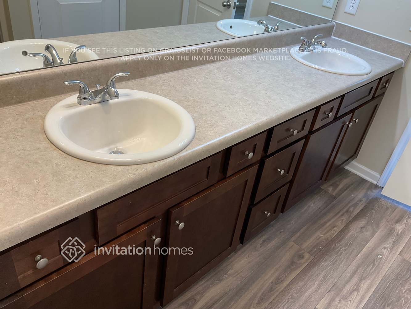 Building Photo - 323 Rankin Cir