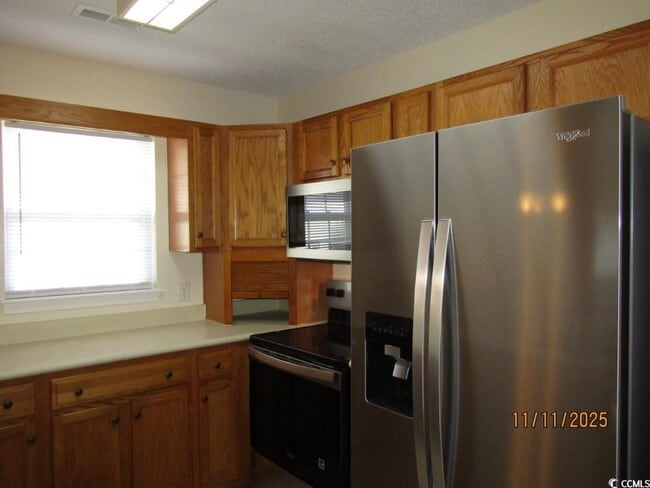 Building Photo - 132 Carolina Pointe Way