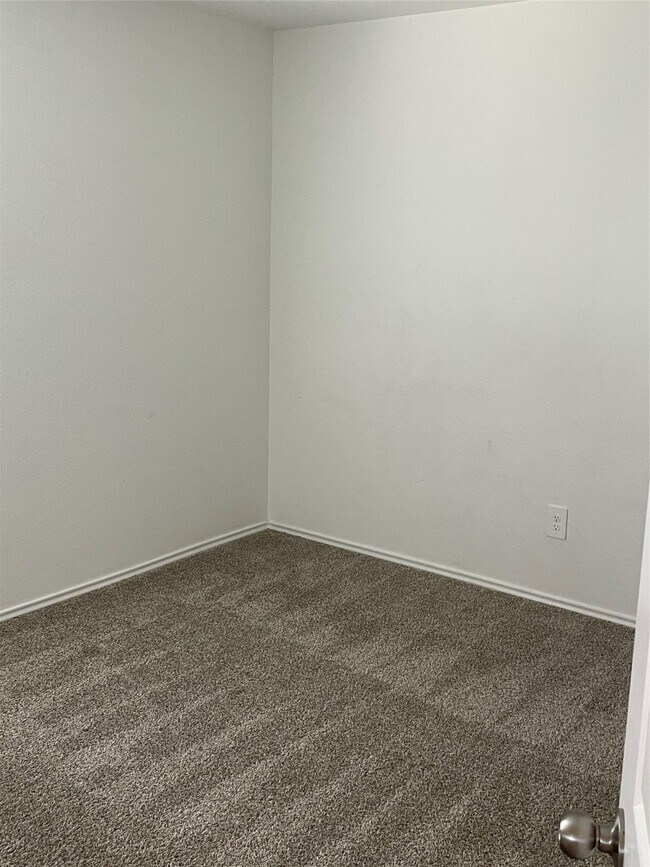 Building Photo - 13912 Acadia Pt Ct