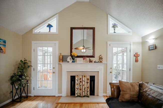 Building Photo - 2322 Marsh Lake Ct