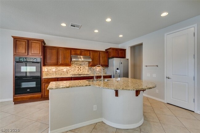 Building Photo - 2609 Chateau Clermont St