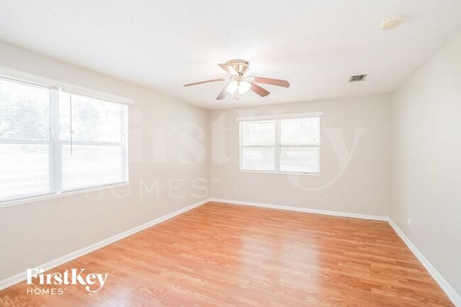 Building Photo - 441 Arlington Pl