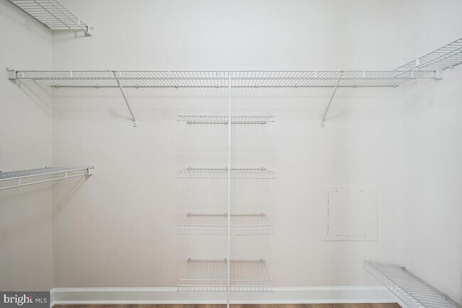 Building Photo - 4844 Lee Hollow Pl