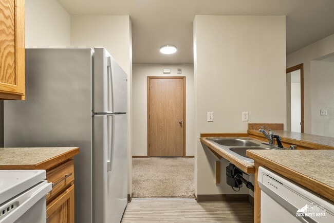 Building Photo - 4611 Juneau St