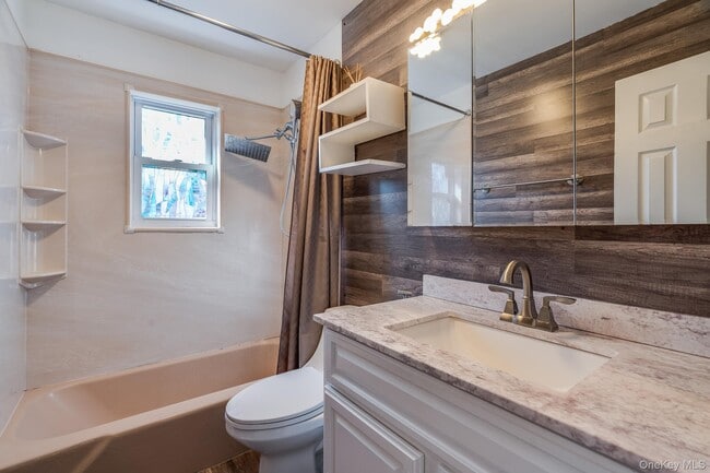 Building Photo - 23 Alpine Dr