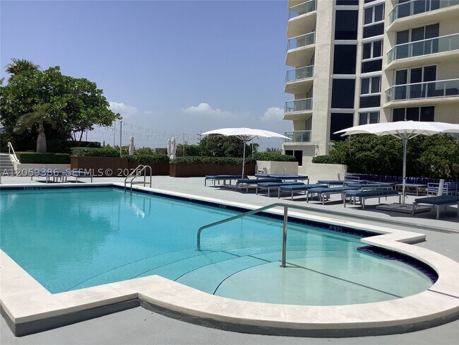 Building Photo - 7330 Ocean 2404