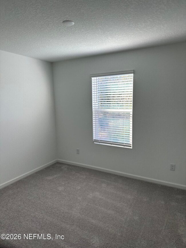 Building Photo - 531 Holly Lks Dr