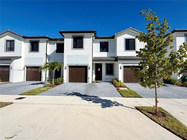 Building Photo - 19113 SW 344th Ter