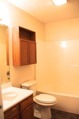 Building Photo - 154 Windsong Pl