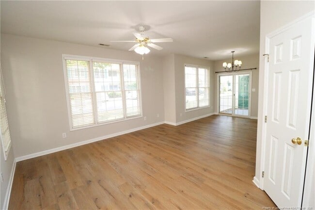 Building Photo - 2812 Kudrow Ln