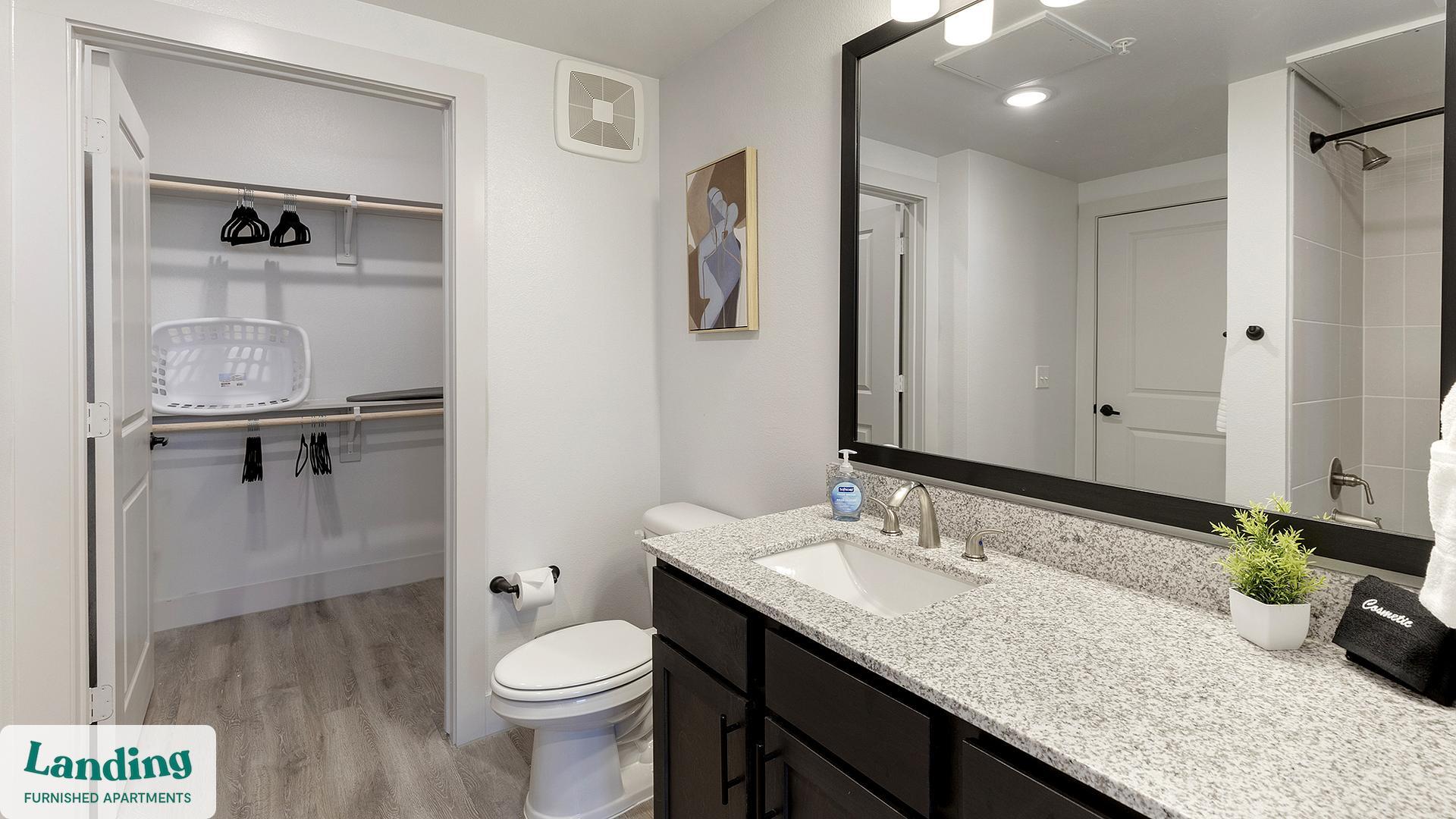 Building Photo - 3351 Walton Dr