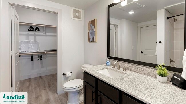 Building Photo - 3351 Walton Dr