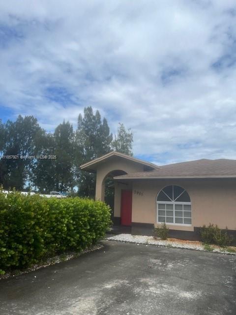 Primary Photo - 3985 NW 165th St