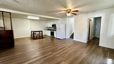 Building Photo - Available NOW - Highly Desired 2 BED 2 BAT...