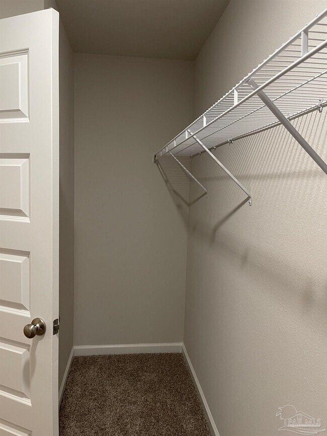 Building Photo - 10942 Blacktail Loop