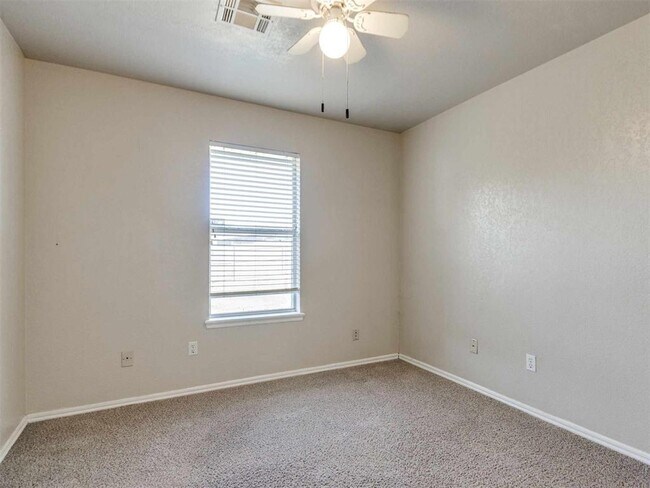 Building Photo - 15113 Stone Meadows Dr