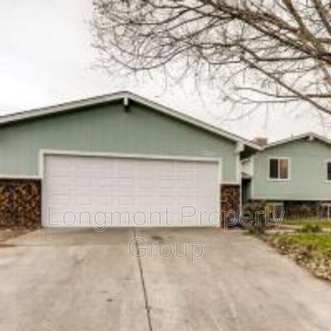 Primary Photo - 2525 Lanyon Dr