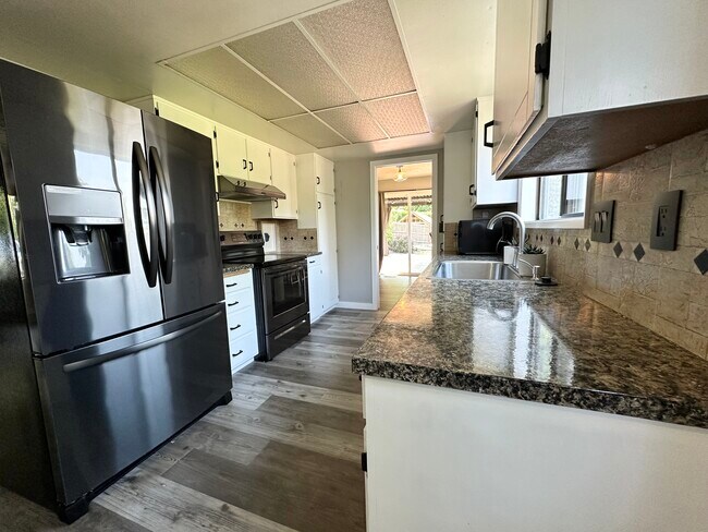 Kitchen - 2345 Century Ln