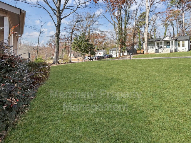 Building Photo - 37 Pacific Ave