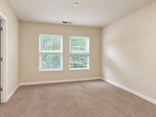 Building Photo - 22836 Evanswood Rd
