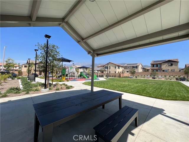 Building Photo - 16036 Olivas Ln