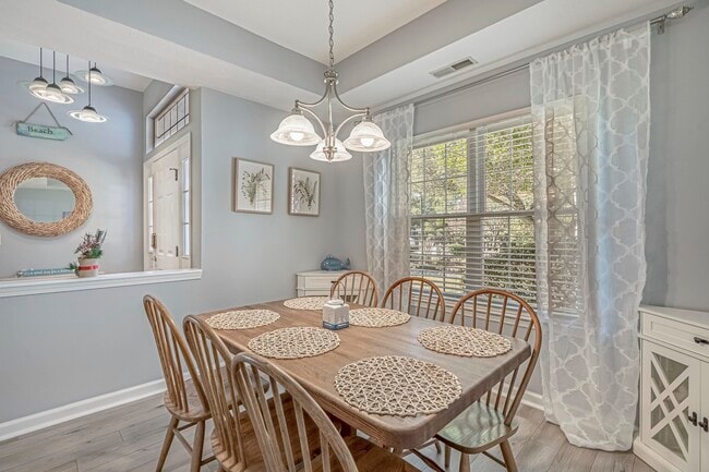 Building Photo - 4818 Southern Trail