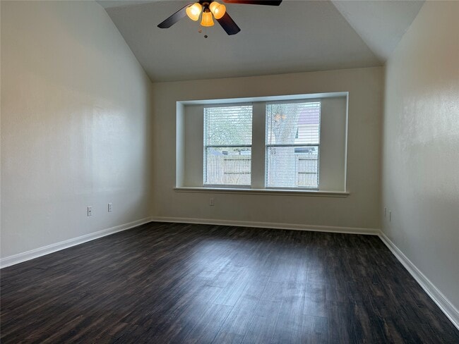 Building Photo - 3103 Bay Creek Dr